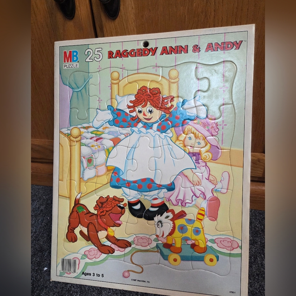 Raggedy Ann & Andy Puzzle - Multicolor